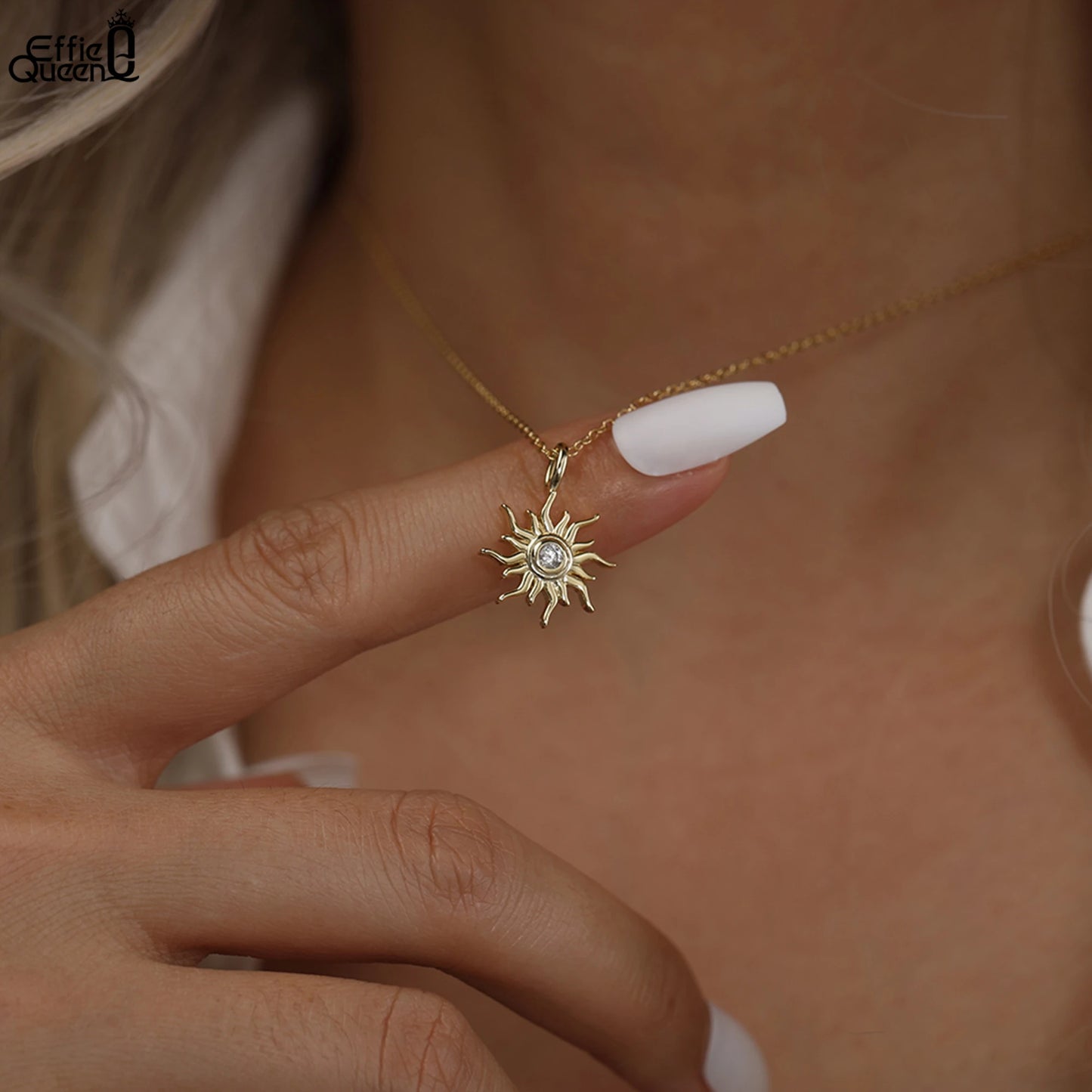 Décor Bezel Setting Necklace