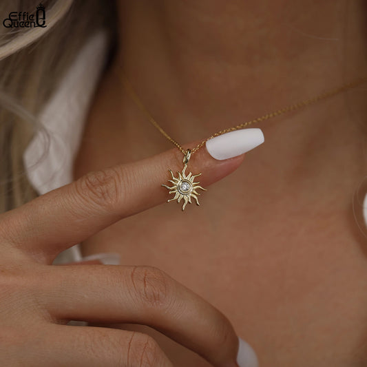 Décor Bezel Setting Necklace