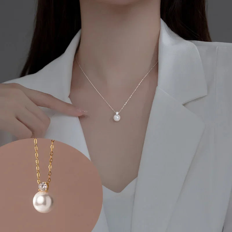 Lora Necklace