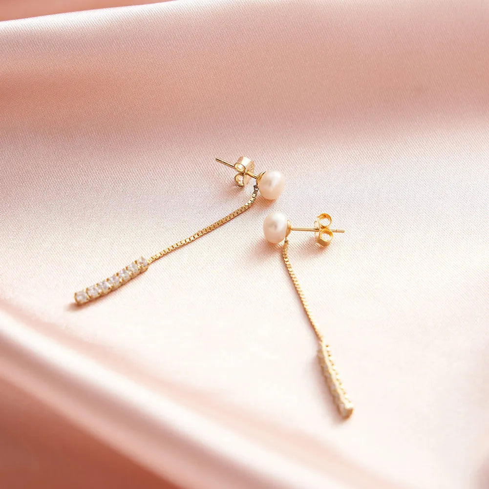 Luxe Whisper Earring