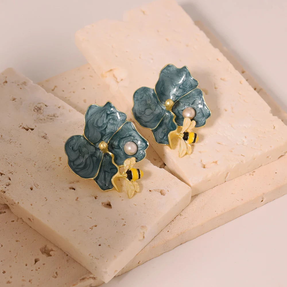 Honeybee Earring